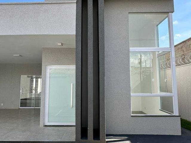 #1171 - Casa para Venda em Aparecida de Goiânia - GO - 3