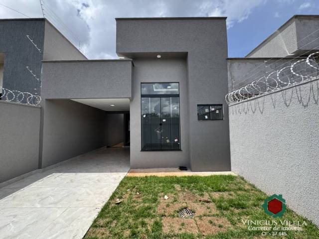 #1174 - Casa para Venda em Aparecida de Goiânia - GO - 3