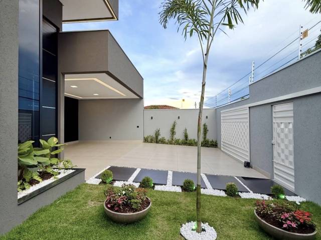 #1177 - Casa para Venda em Aparecida de Goiânia - GO - 2