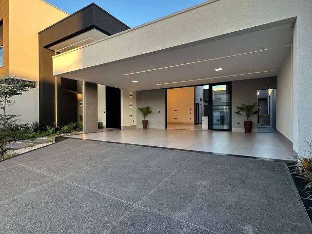 #1179 - Casa para Venda em Goiânia - GO - 2