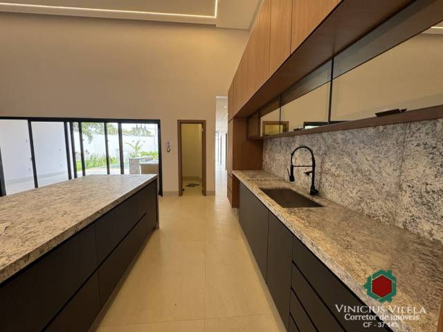 #1181 - Casa para Venda em Goiânia - GO - 2