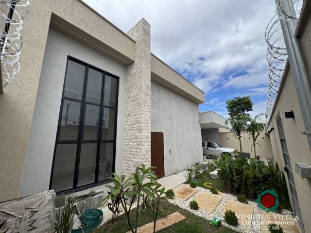 #1183 - Casa para Venda em Goiânia - GO - 2