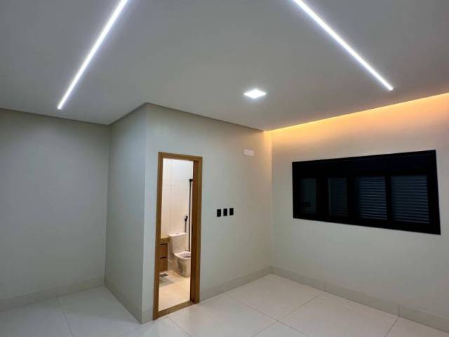 Casa para Venda em Goiânia - 4