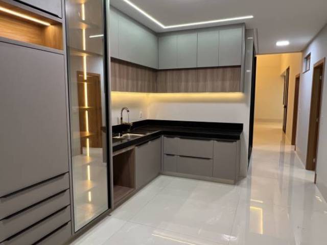 Casa para Venda em Goiânia - 5