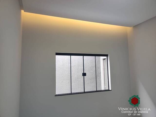 #1202 - Casa para Venda em Aparecida de Goiânia - GO - 2