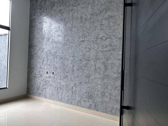 #1204 - Casa para Venda em Aparecida de Goiânia - GO - 3