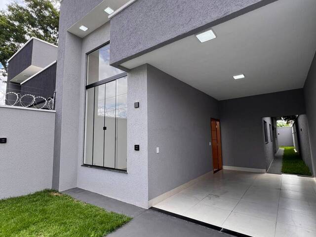 #1206 - Casa para Venda em Aparecida de Goiânia - GO - 3
