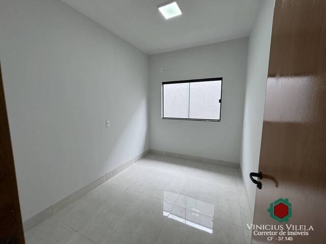 #1207 - Casa para Venda em Aparecida de Goiânia - GO - 3
