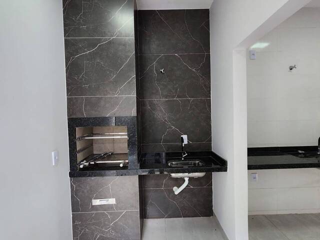 #1152 - Casa para Venda em Goiânia - GO - 3