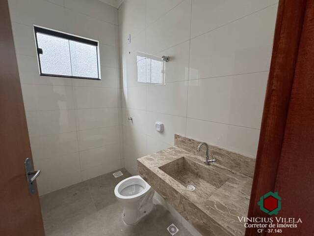 #1154 - Casa para Venda em Goiânia - GO - 2