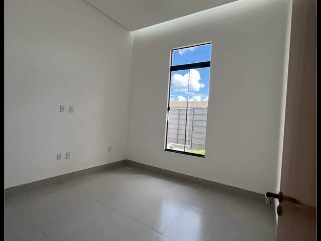 Casa para Venda em Aparecida de Goiânia - 5