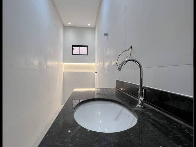 Casa para Venda em Aparecida de Goiânia - 4