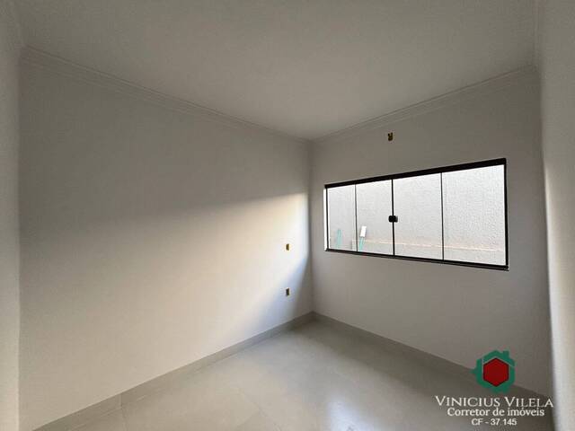 #1209 - Casa para Venda em Aparecida de Goiânia - GO - 3