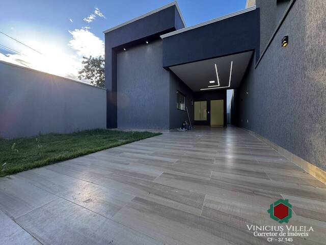 #1213 - Casa para Venda em Goiânia - GO - 2