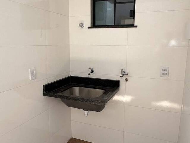 Casa para Venda em Aparecida de Goiânia - 5