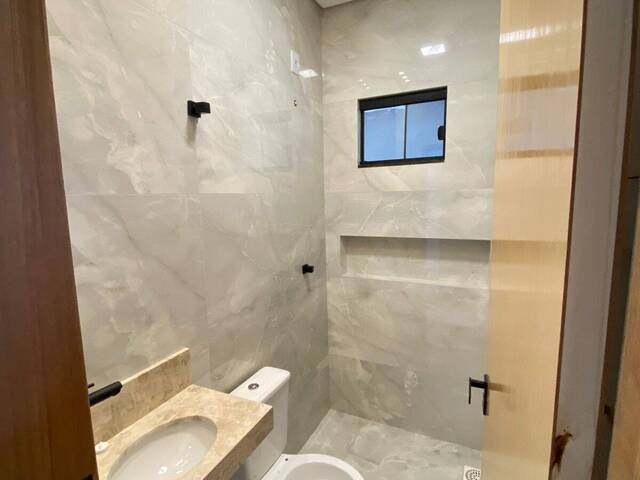 Casa para Venda em Aparecida de Goiânia - 4