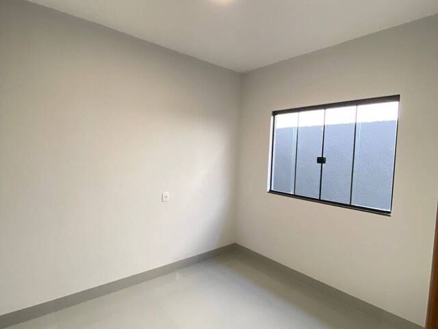 Casa para Venda em Aparecida de Goiânia - 5