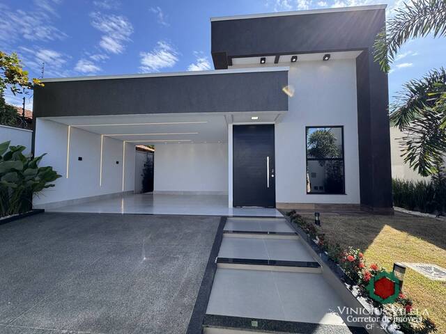 Casa para Venda em Aparecida de Goiânia - 2