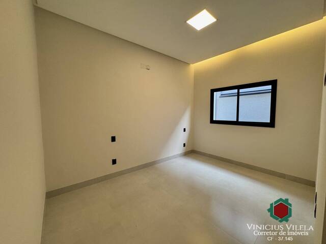 Casa para Venda em Goiânia - 5