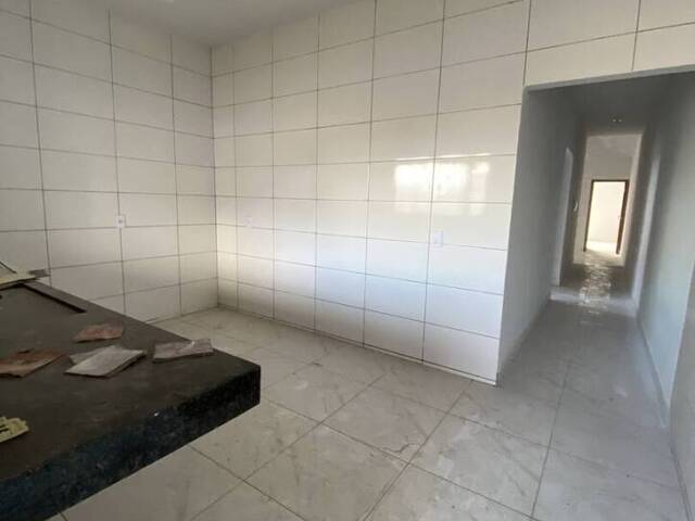 Casa para Venda em Aparecida de Goiânia - 3