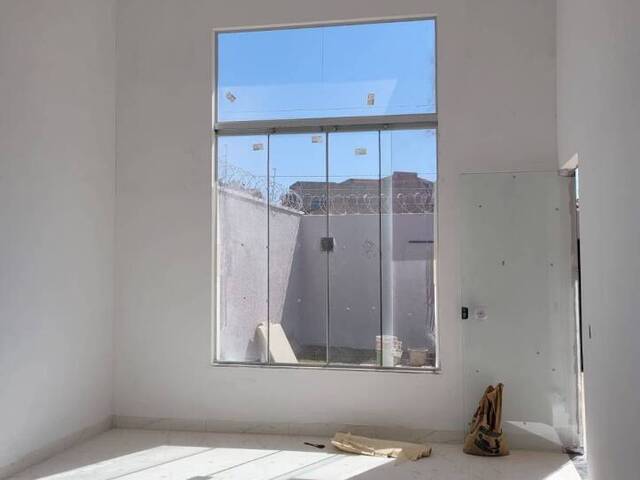 Casa para Venda em Aparecida de Goiânia - 3