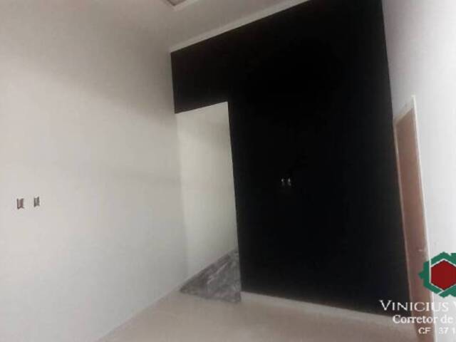 Casa para Venda em Aparecida de Goiânia - 5