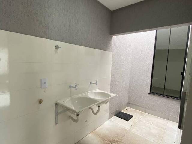 Casa para Venda em Goiânia - 3