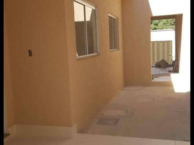 Casa para Venda em Aparecida de Goiânia - 2