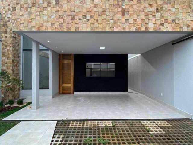 Casa para Venda em Goiânia - 2