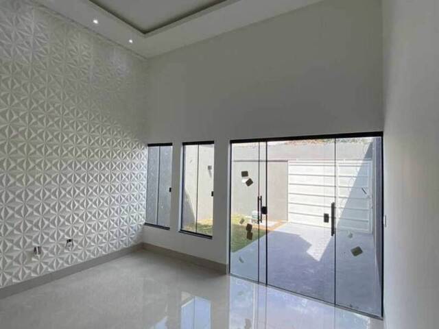Casa para Venda em Goiânia - 4