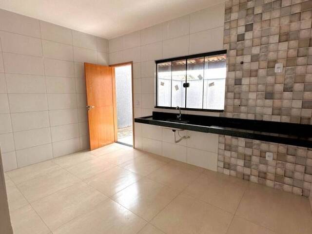 Casa para Venda em Aparecida de Goiânia - 4