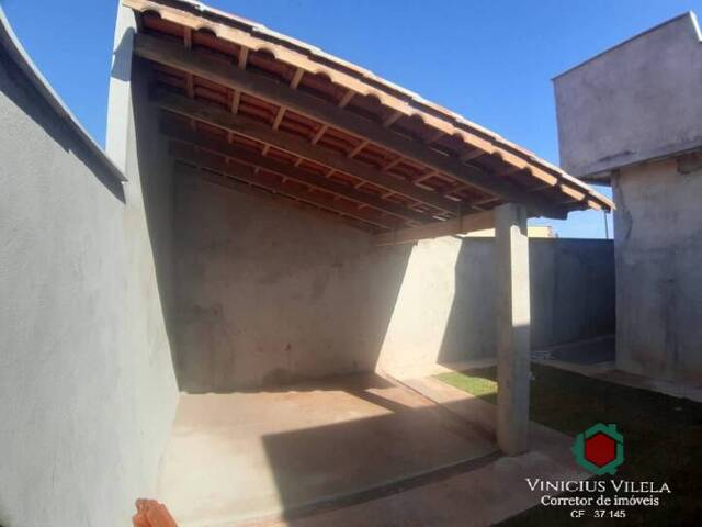 Casa para Venda em Aparecida de Goiânia - 2