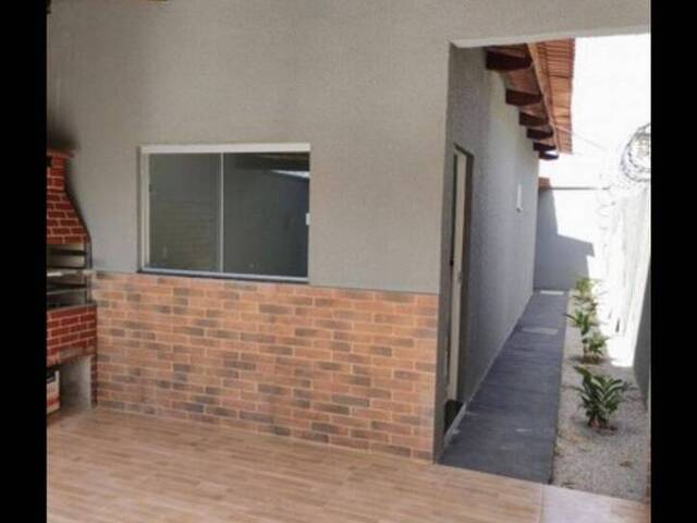 Casa para Venda em Goiânia - 4