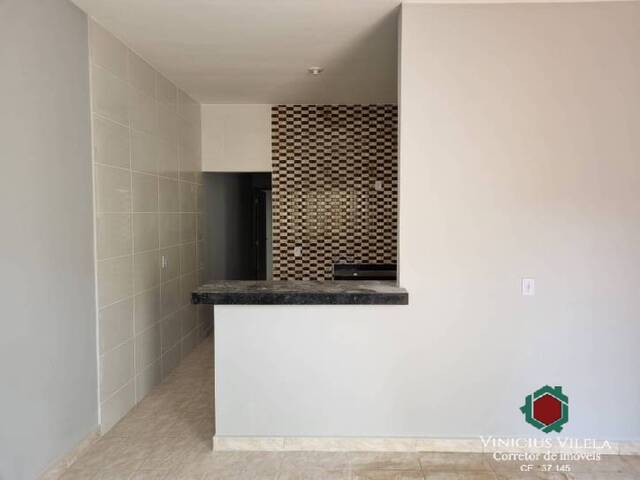 Casa para Venda em Goiânia - 3