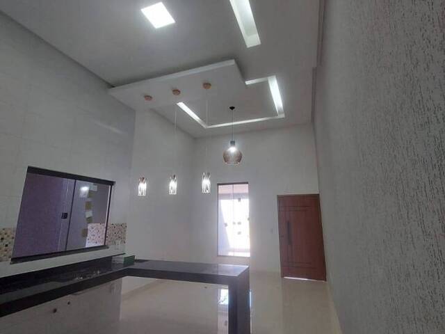 Casa para Venda em Goiânia - 4