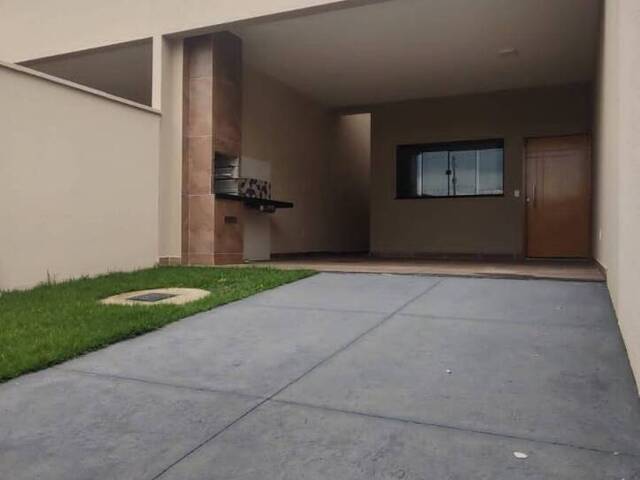 Casa para Venda em Goiânia - 2
