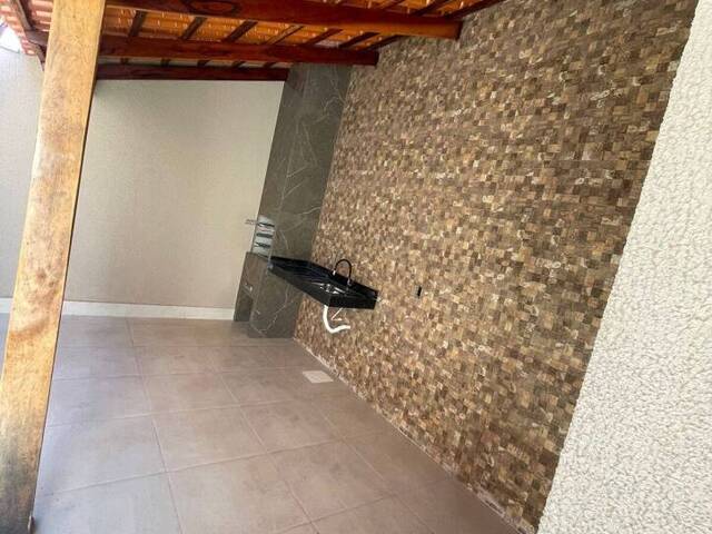Casa para Venda em Aparecida de Goiânia - 3