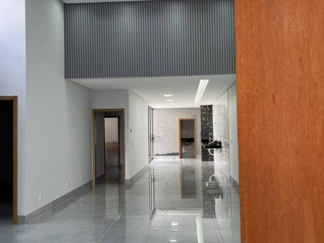 Casa para Venda em Goiânia - 2