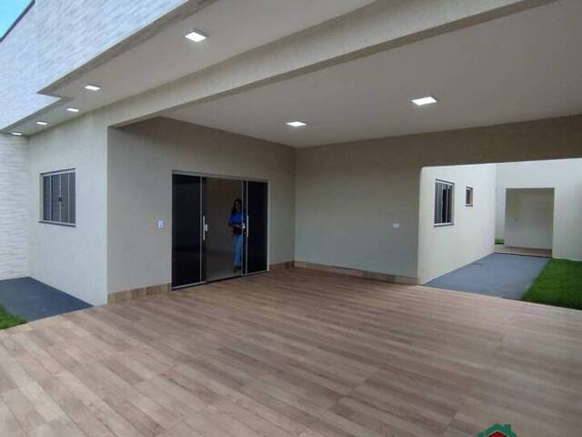 Casa para Venda em Goiânia - 2