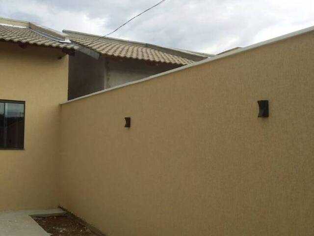 Casa para Venda em Goiânia - 3