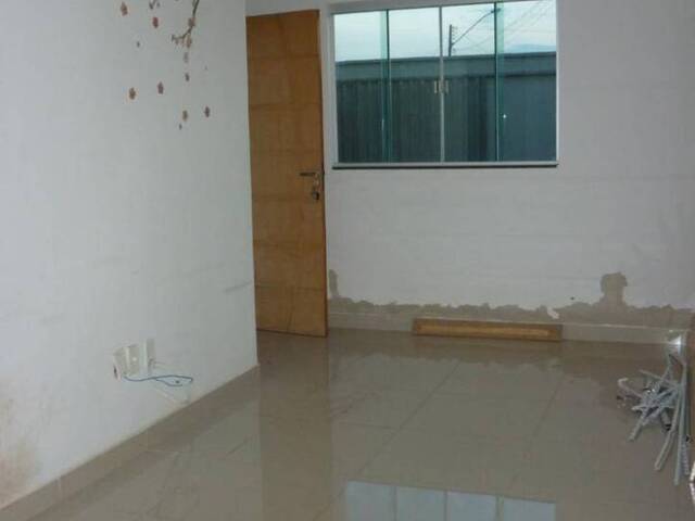 Casa para Venda em Goiânia - 5