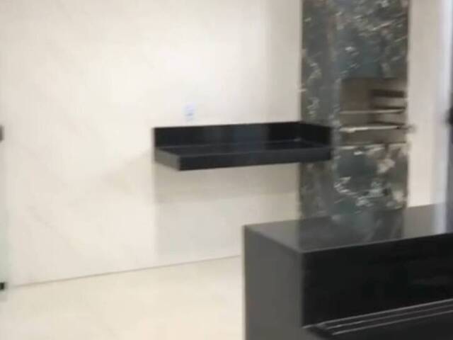 Casa para Venda em Aparecida de Goiânia - 2