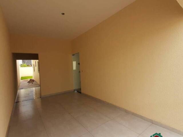 Casa para Venda em Goiânia - 4