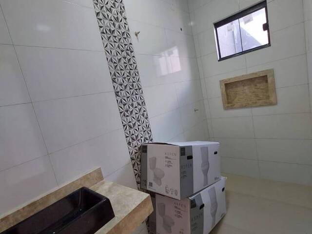 Casa para Venda em Goiânia - 5