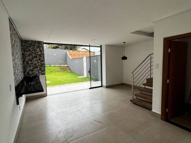 Casa para Venda em Aparecida de Goiânia - 3