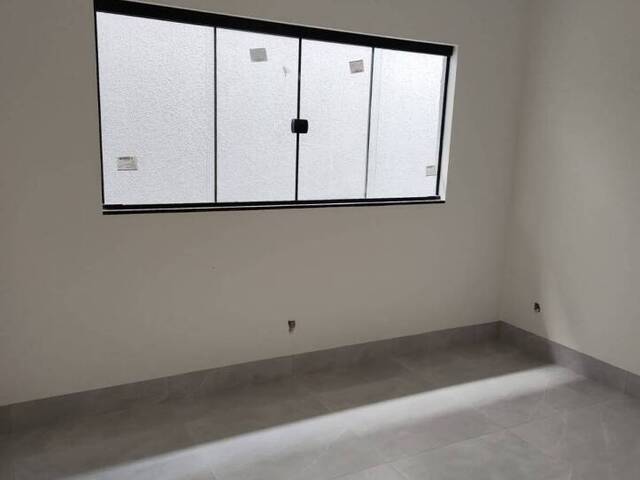 Casa para Venda em Aparecida de Goiânia - 4