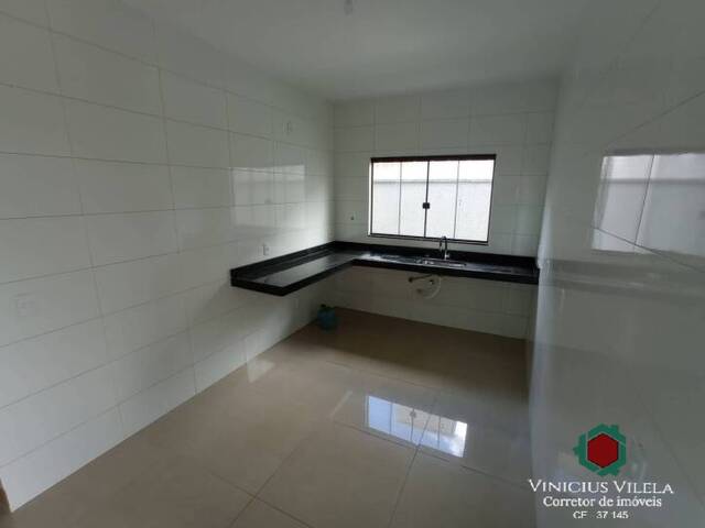 Casa para Venda em Aparecida de Goiânia - 2