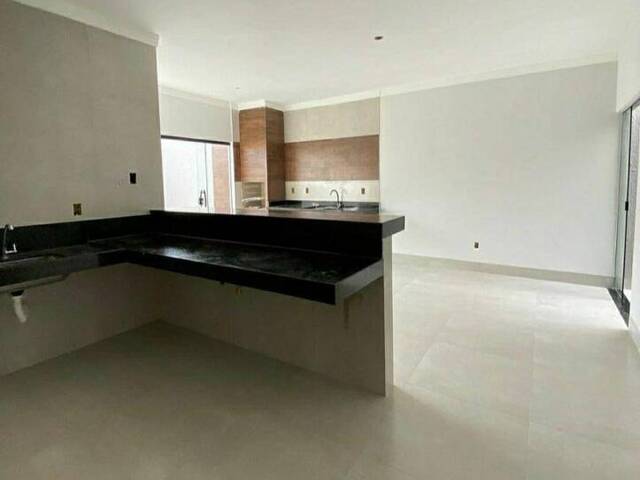 Casa para Venda em Aparecida de Goiânia - 5