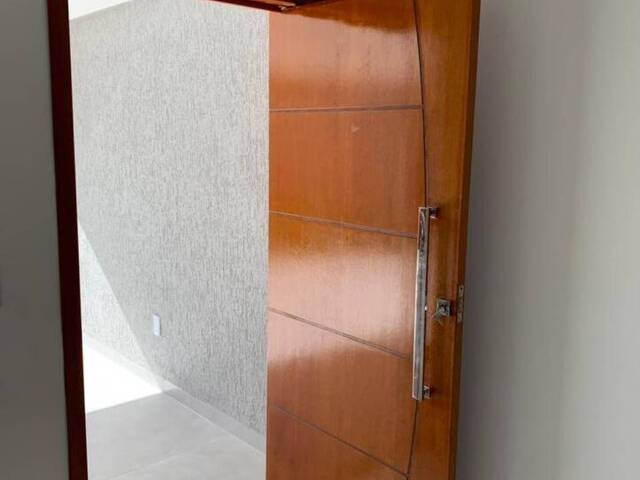 Casa para Venda em Goiânia - 2