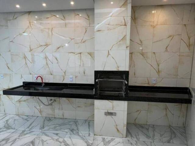 Casa para Venda em Goiânia - 3